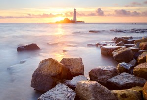 Sunrise at St Mary's Lighthouse, Whitley Bay, Tyne & Wear, England.
